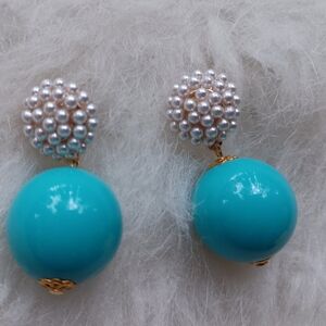 Elegant Turquoise and Pearl Earrings